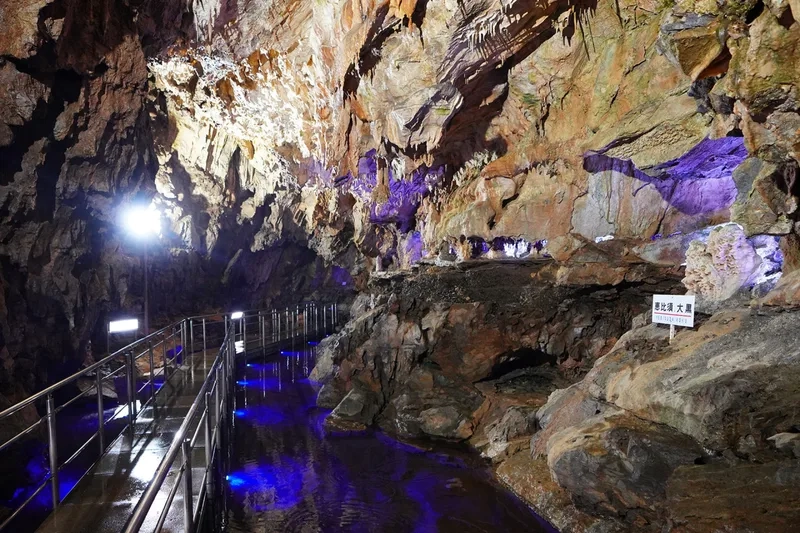 Tìm hiểu hang động đá vôi là gì hôm nay