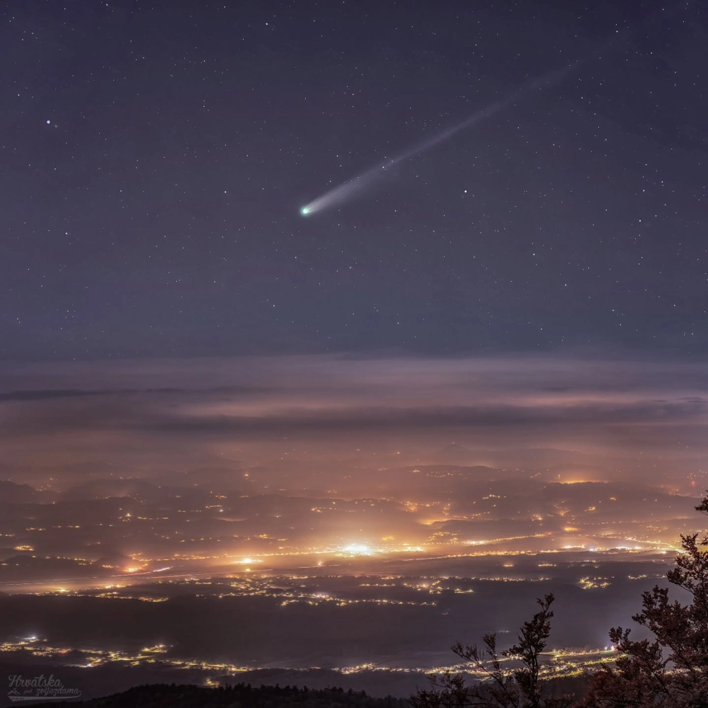 Vẻ đẹp tuyệt mỹ của sao chổi neowise năm 2026